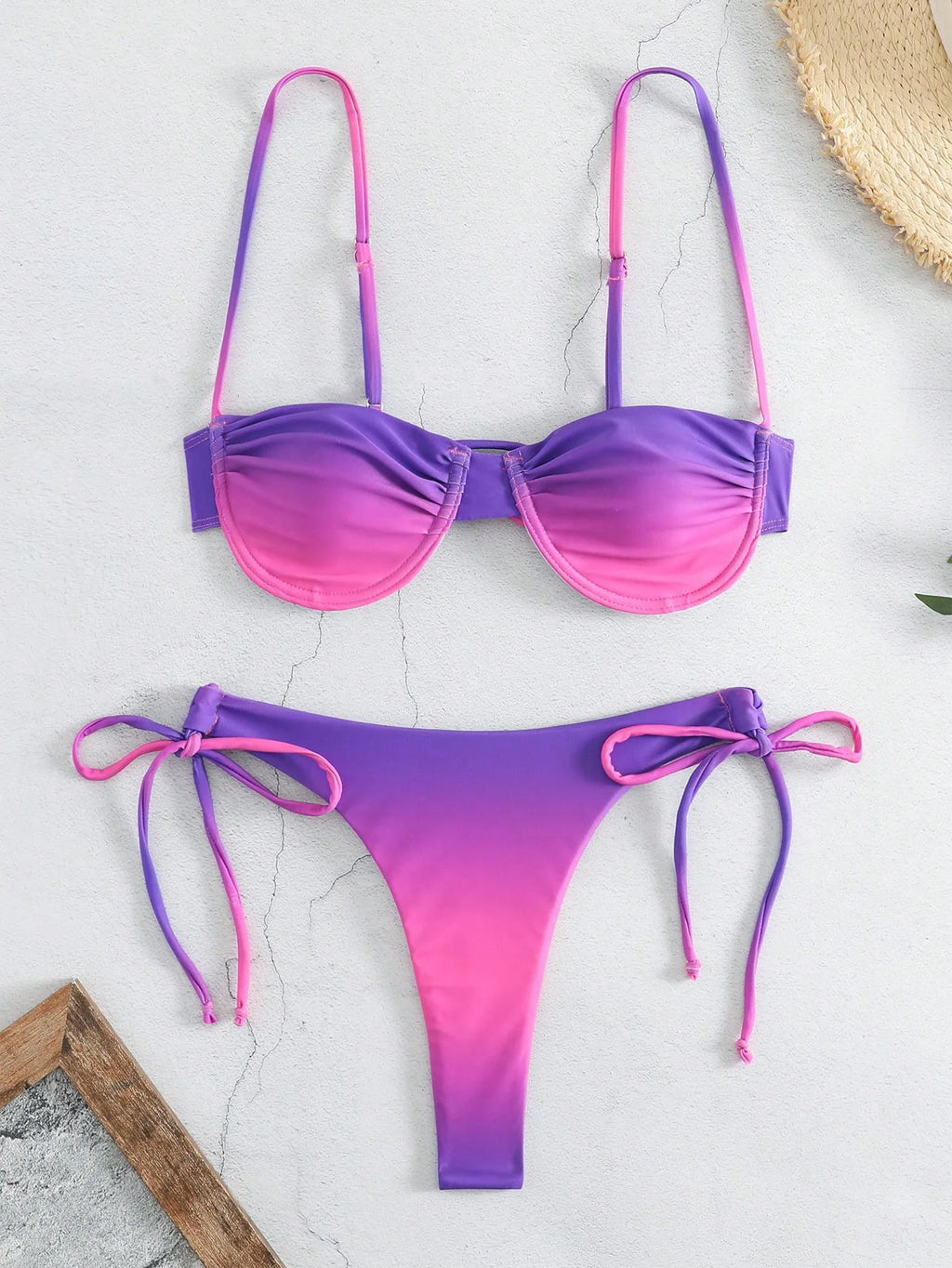 Conjunto de bikini push-up con estampado