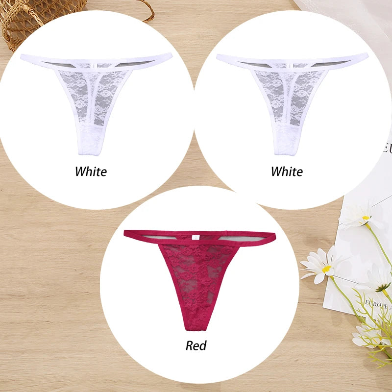 Conjunto de 3 tangas de encaje