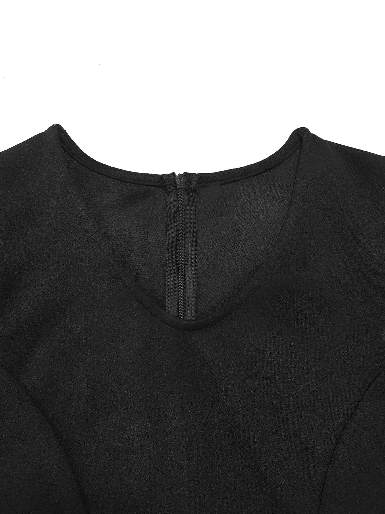 Mono de mujer de color liso con cuello en V