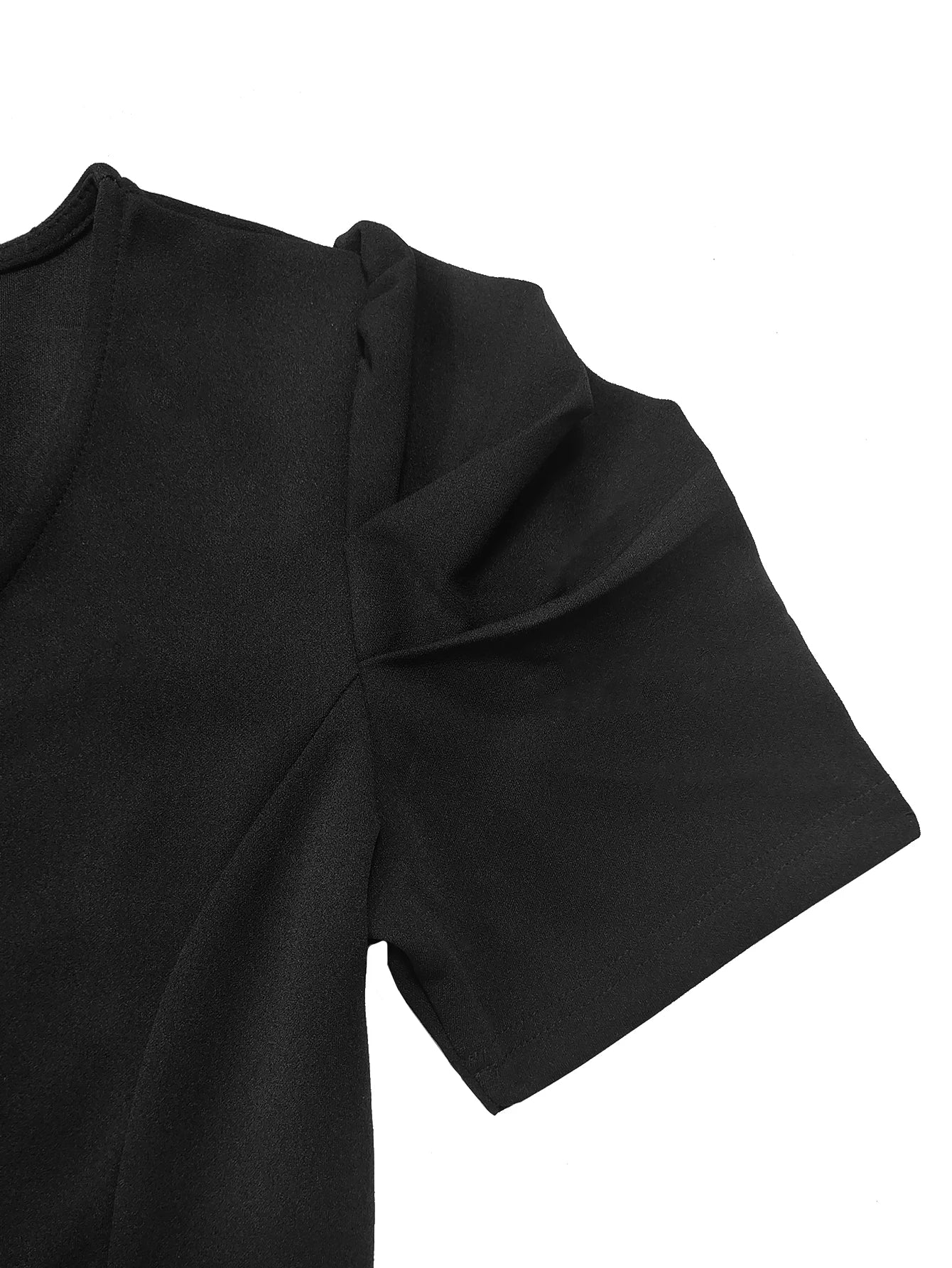 Mono de mujer de color liso con cuello en V