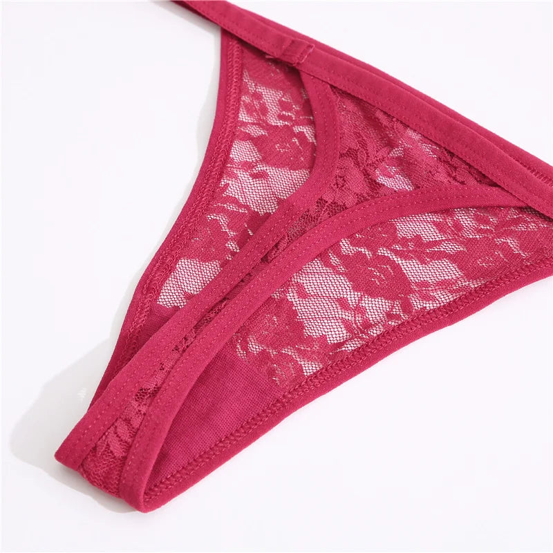 Conjunto de 3 tangas de encaje
