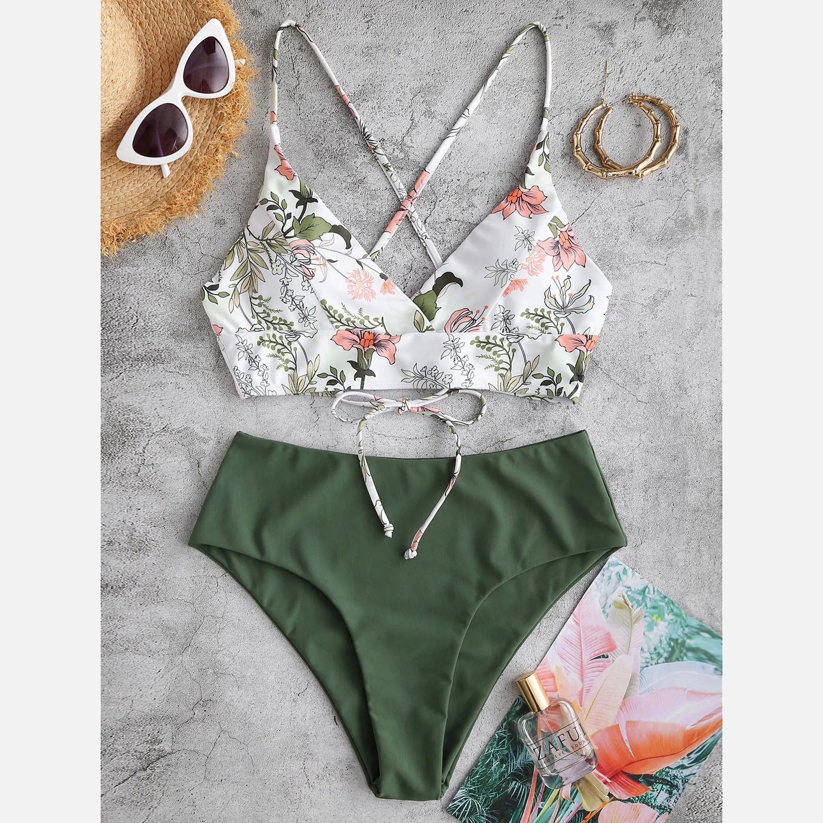 Conjuntos de bikini estampados con flores