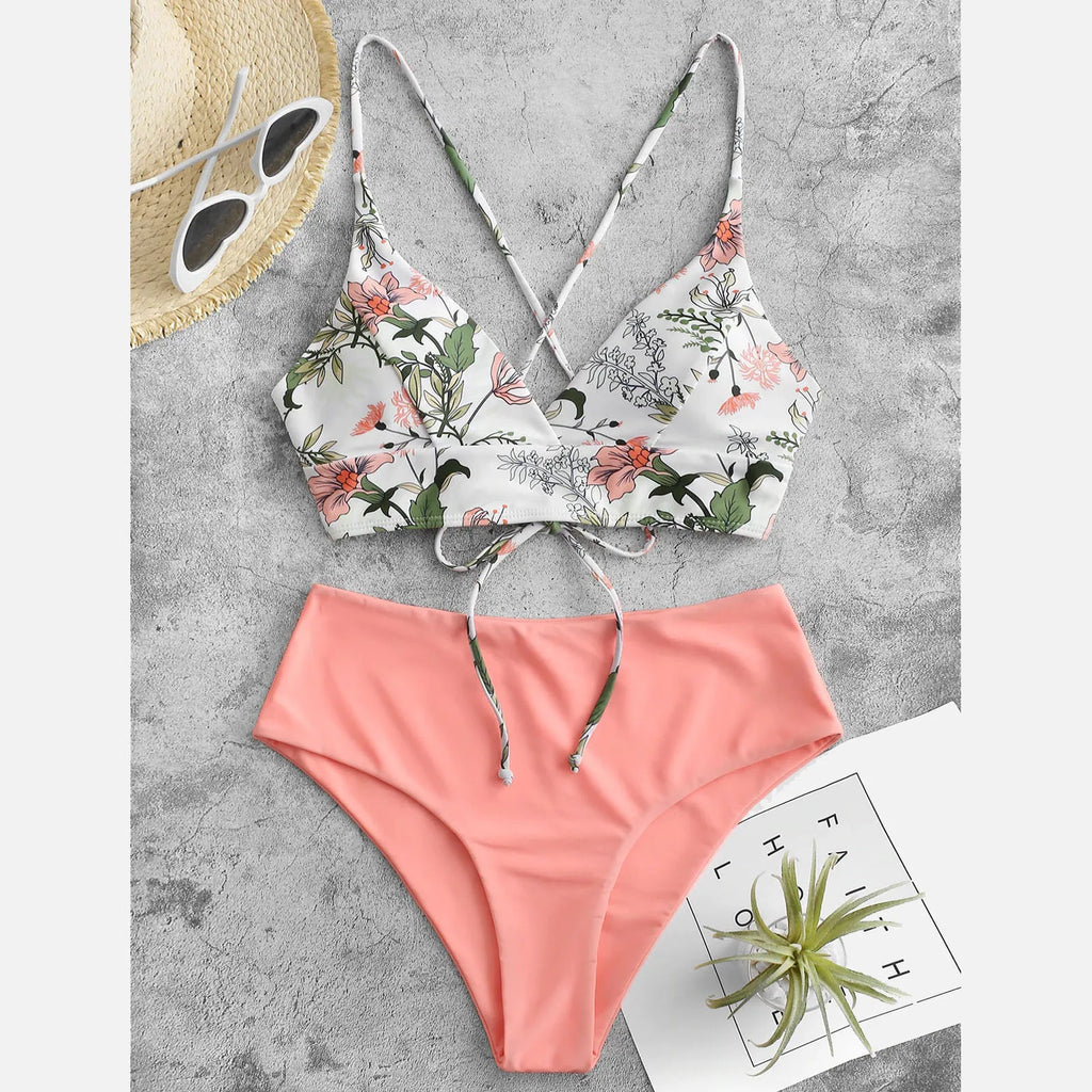 Conjuntos de bikini estampados con flores